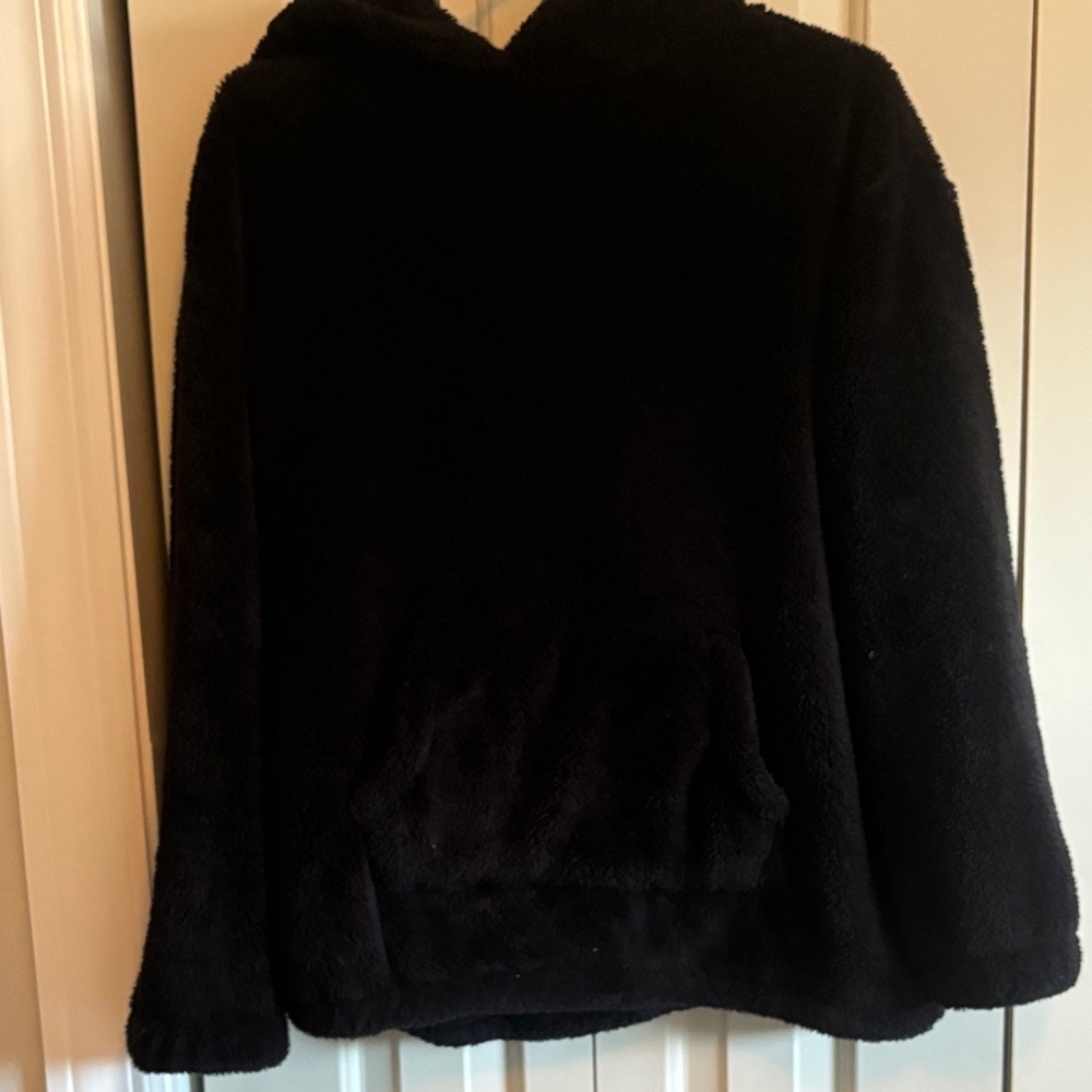 Aeropostale Black fuzzy sweatshirt size S